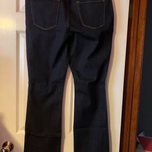 Women’s Old Navy “Curvy” Jeans